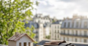 Tout savoir sur les tarifs d’un couvreur à Boulogne-Billancourt